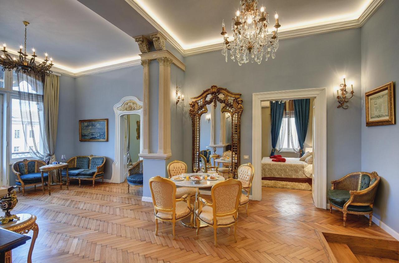 Apartment Demartini Palace Pula