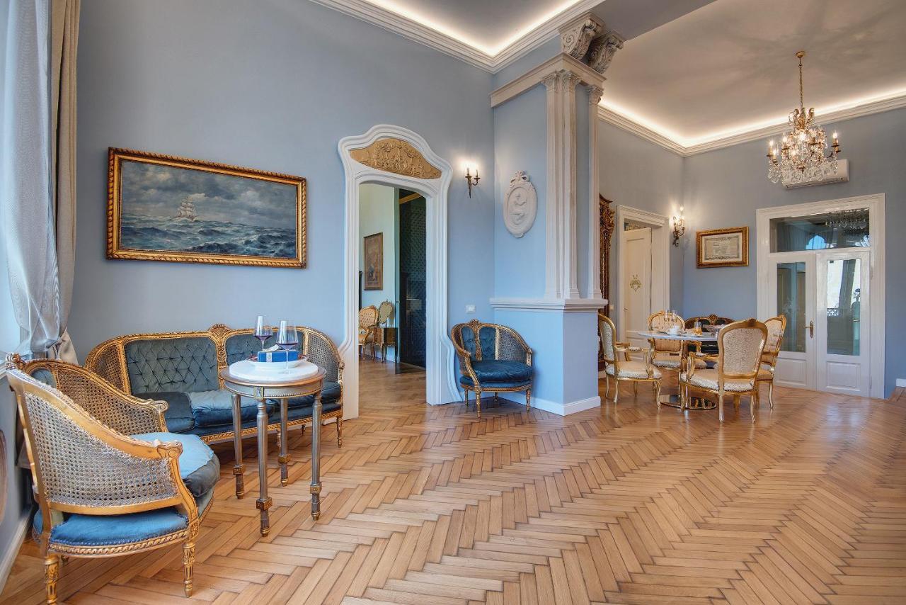 Demartini Palace * Pula