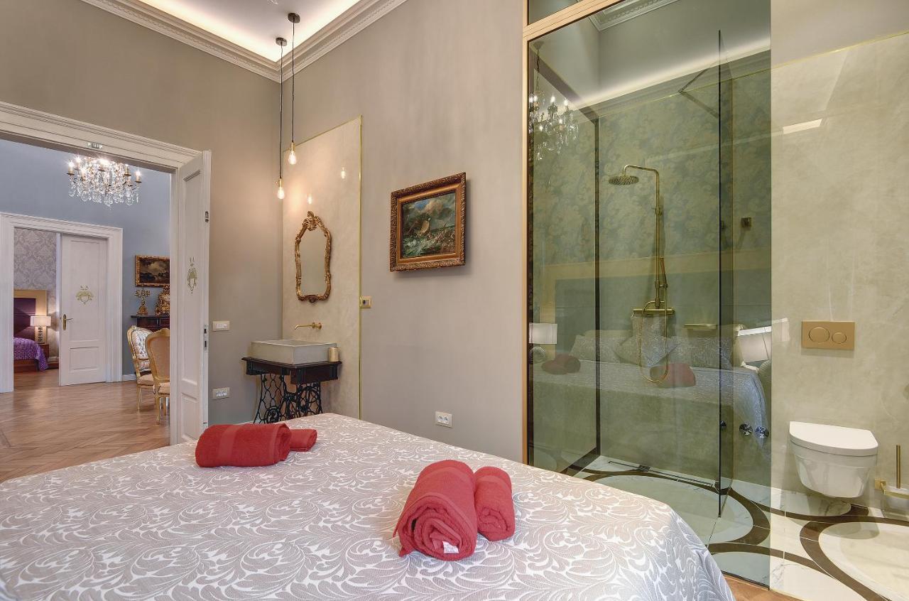Demartini Palace Apartment Pula